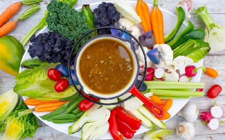 Bagna cauda: gorący dip z Piemontu