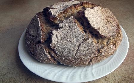 Domowy chleb gryczany - pyszny, zdrowy chleb bez glutenu