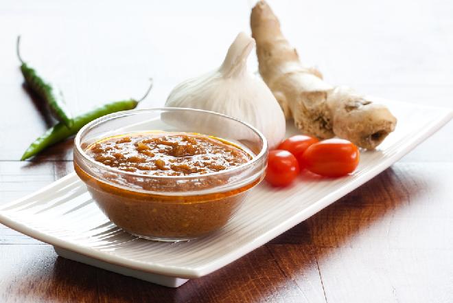 Diabelski kawior czyli antywirusowa pasta czosnkowa