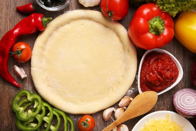 Jak zrobić ciasto na pizzę